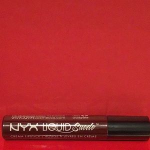 NYX- Liquid Suede